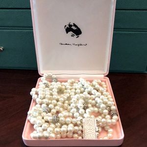 Audrey Hepburn Pearl Necklace